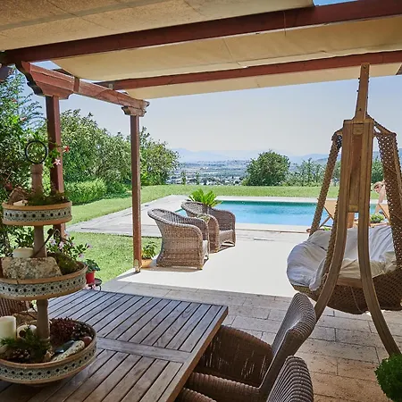 Luxury With Pool