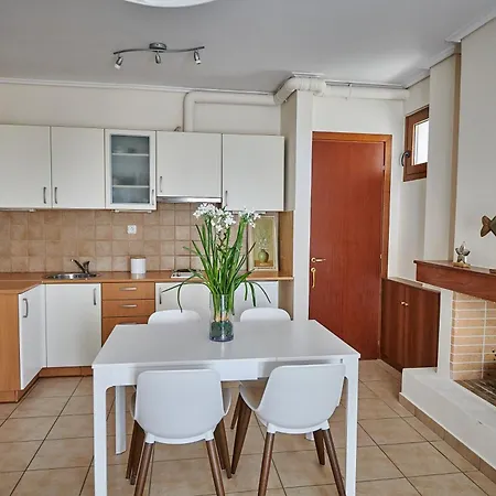 Luxury With Pool Apartment *